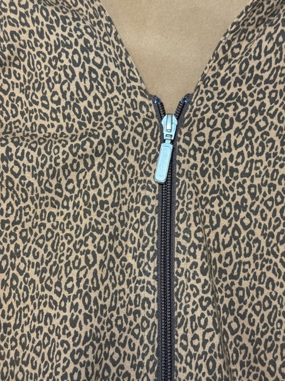 Leopard Print Zip-Up Jacket - Picture 12 of 13